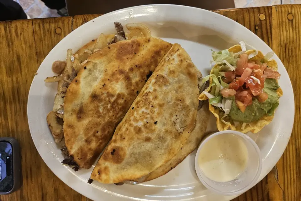 Chuy's mexican grill & cantina